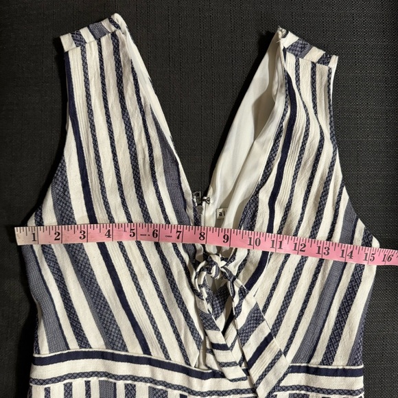 Alice + Olivia Laurice Knot Front Striped Wide Leg Jumpsuit in Blue/White Size 6 - Picture 13 of 16